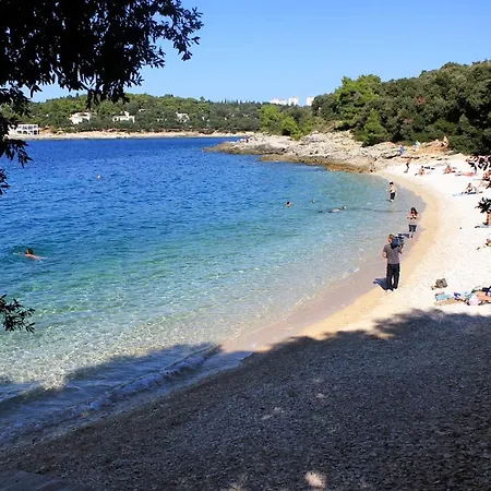 With Parking Space - 7646 * Pola